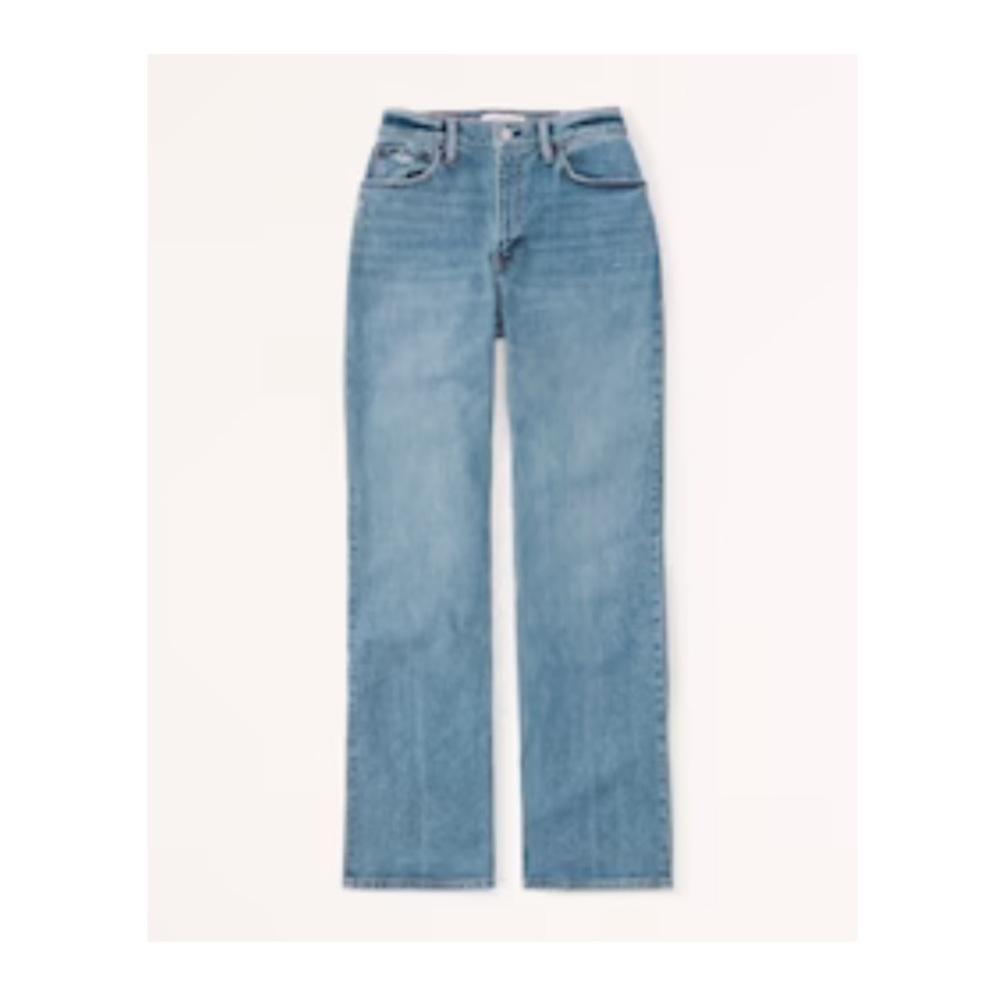 Abercrombie Curve Love 90s Relaxed Jean in Medium